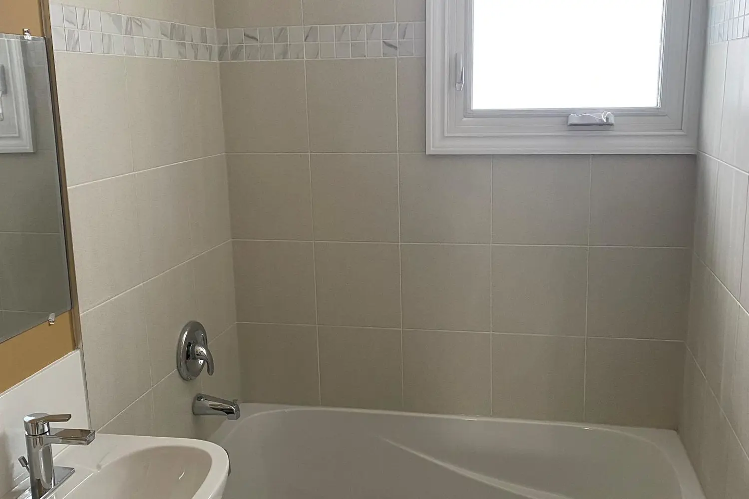 Additional image 6 of 582 Garafraxa Street