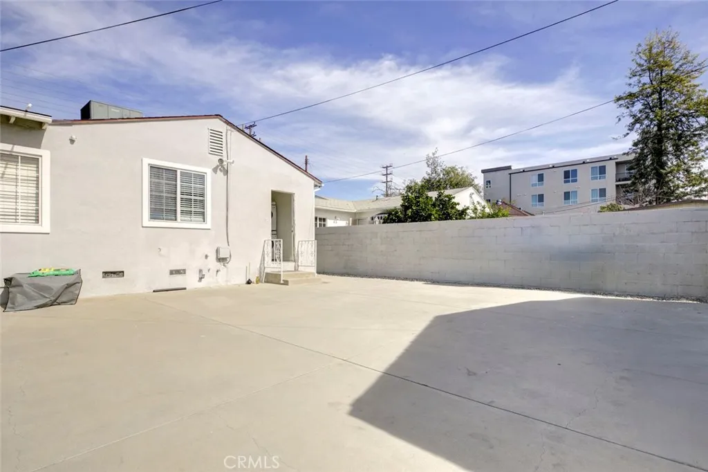 Additional image 48 of 12156 Vanowen Street, North Hollywood, CA 91605