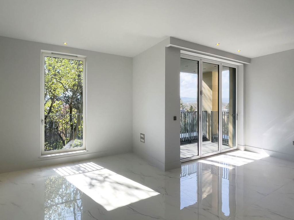Additional image 2 of 3 bed flat for saleCorstorphine Road, Edinburgh EH12