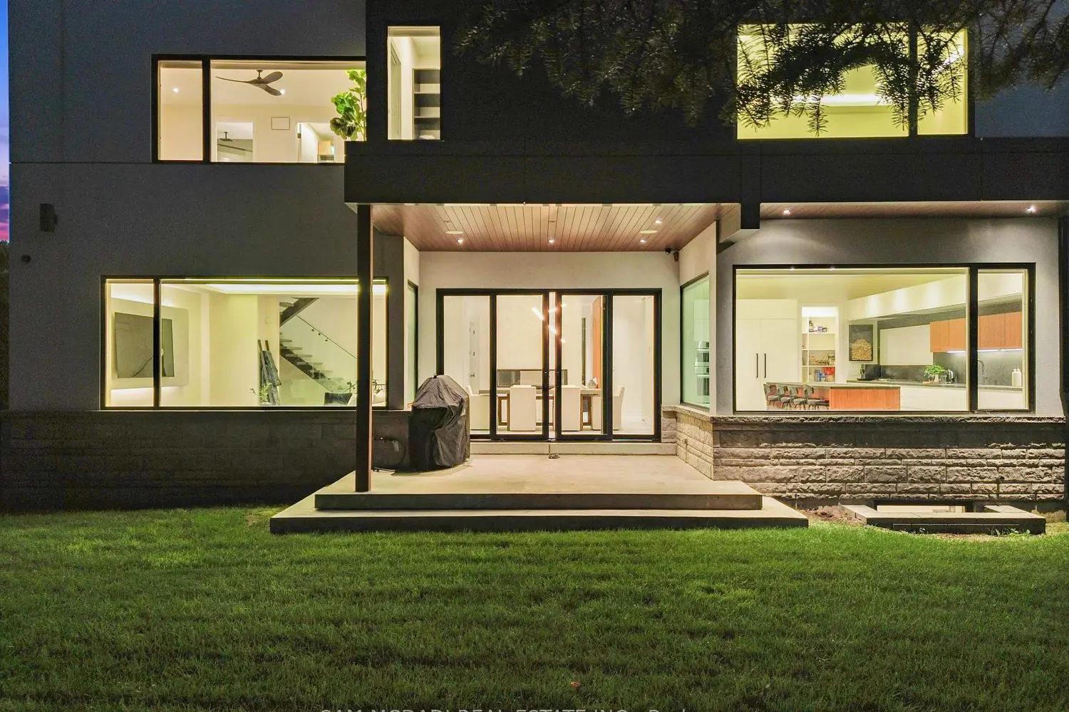 Additional image 18 of 2075 Shawanaga Trail