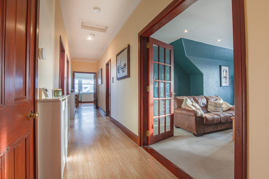 Additional image 10 of 2 bed flat for saleHamilton Place, Aberdeen AB15