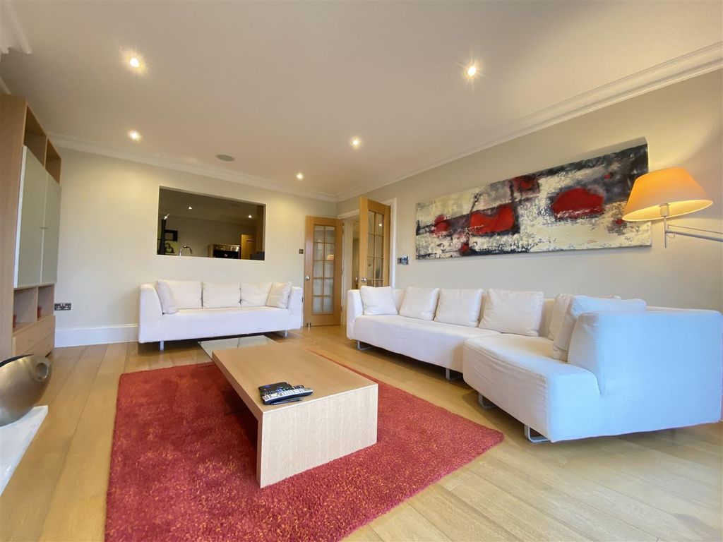 Additional image 12 of 3 bed flat for saleBrook Lane, Alderley Edge SK9