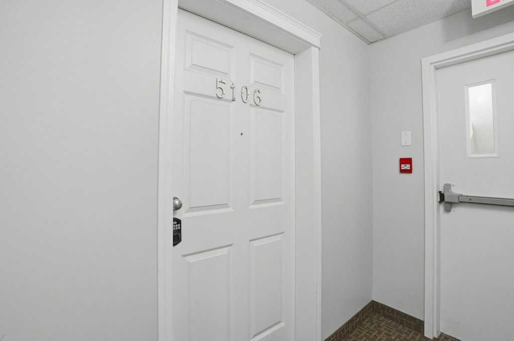 Additional image 3 of 5106-70 Panamount Drive NW, Calgary, AB, T3K5Z1