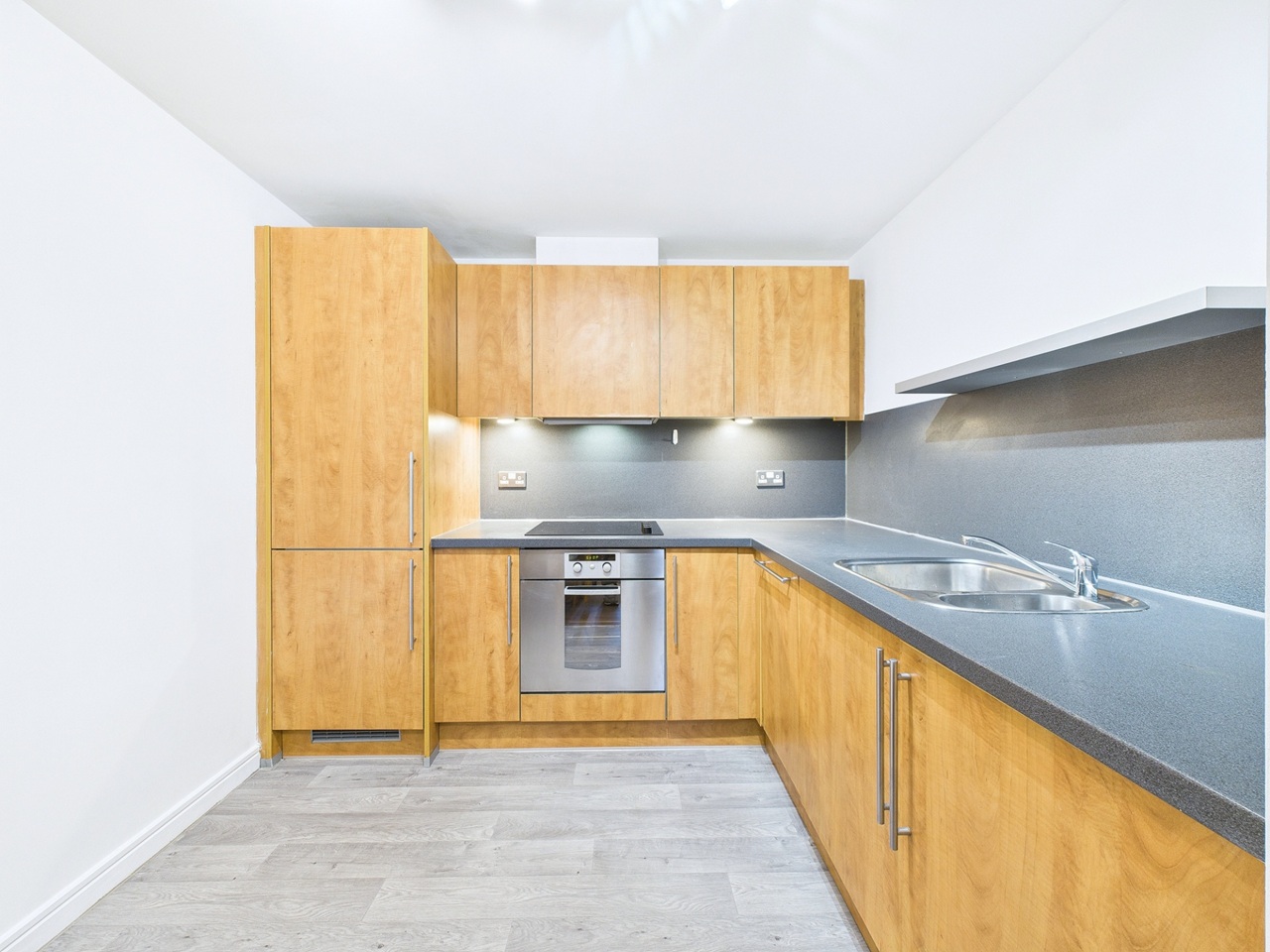 Additional image 3 of 2 Bed Flat, Centenary Plaza, B1, N1 7GU