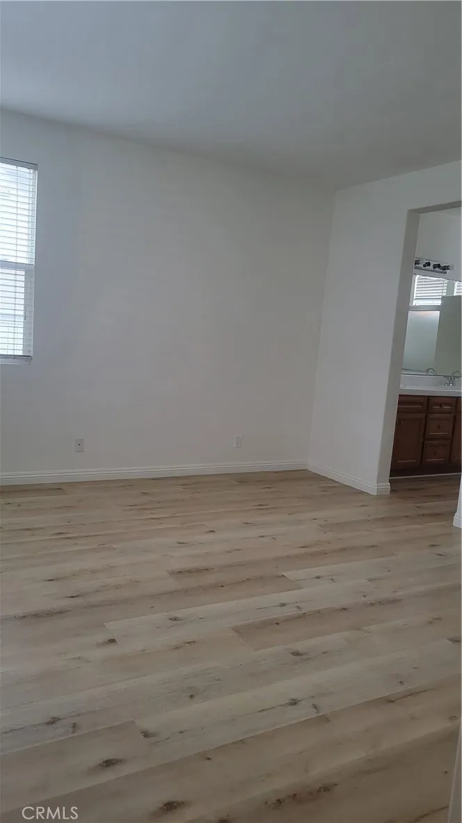 Additional image 23 of 54 Freeland, Irvine, CA 92602