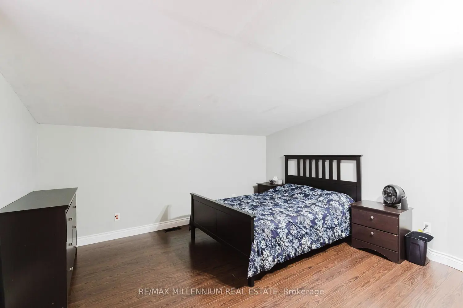 Additional image 19 of 50 East 33Rd Street