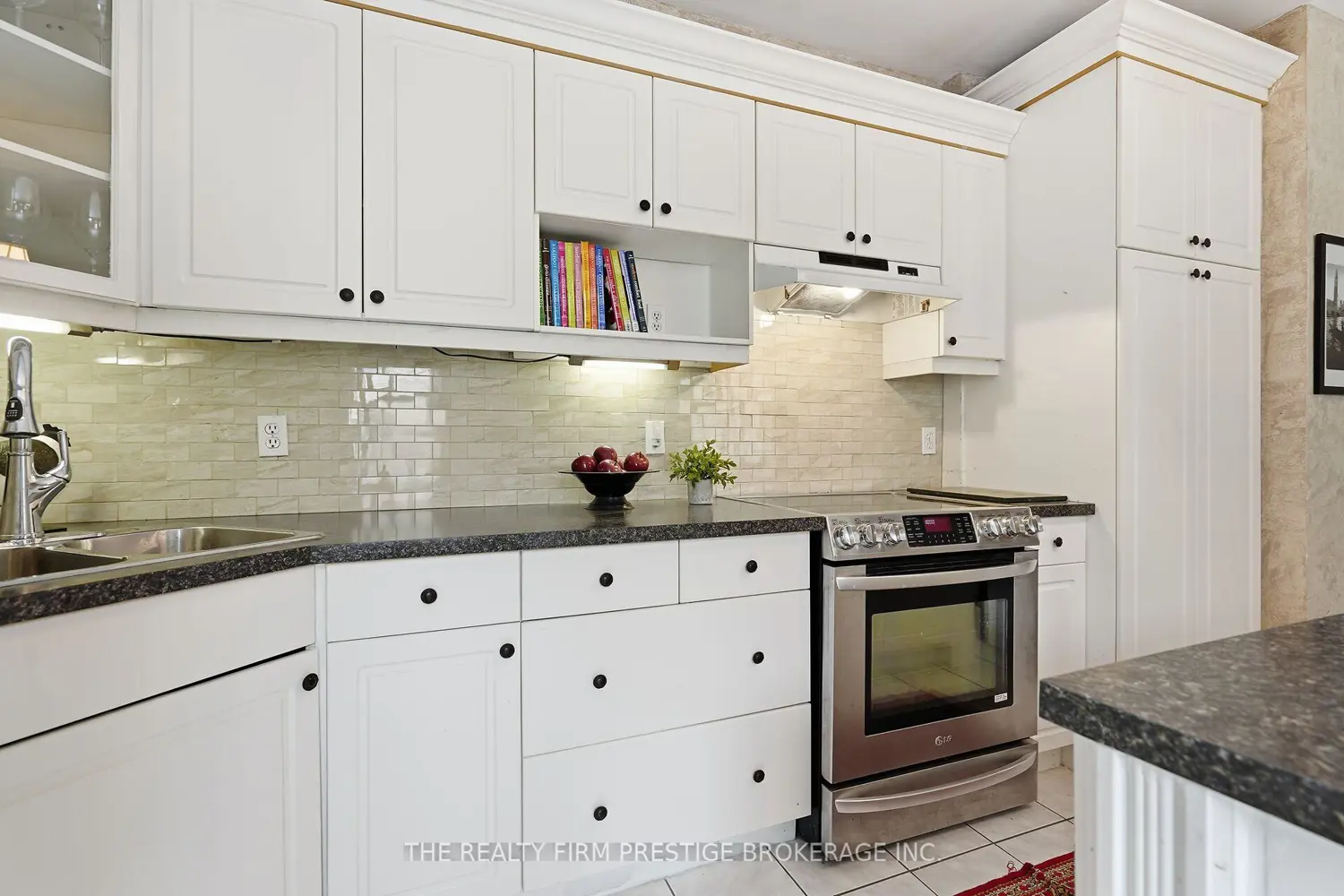 Additional image 5 of 367 St James Street