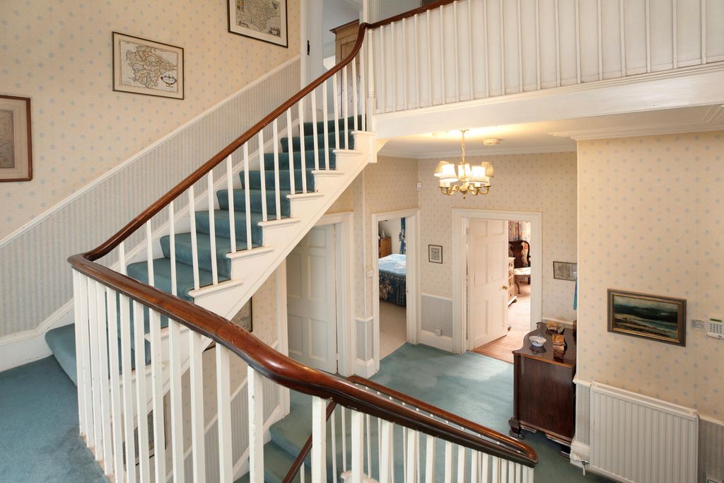 Additional image 18 of 6 bed detached house for saleLouisa Terrace, Exmouth, Devon EX8