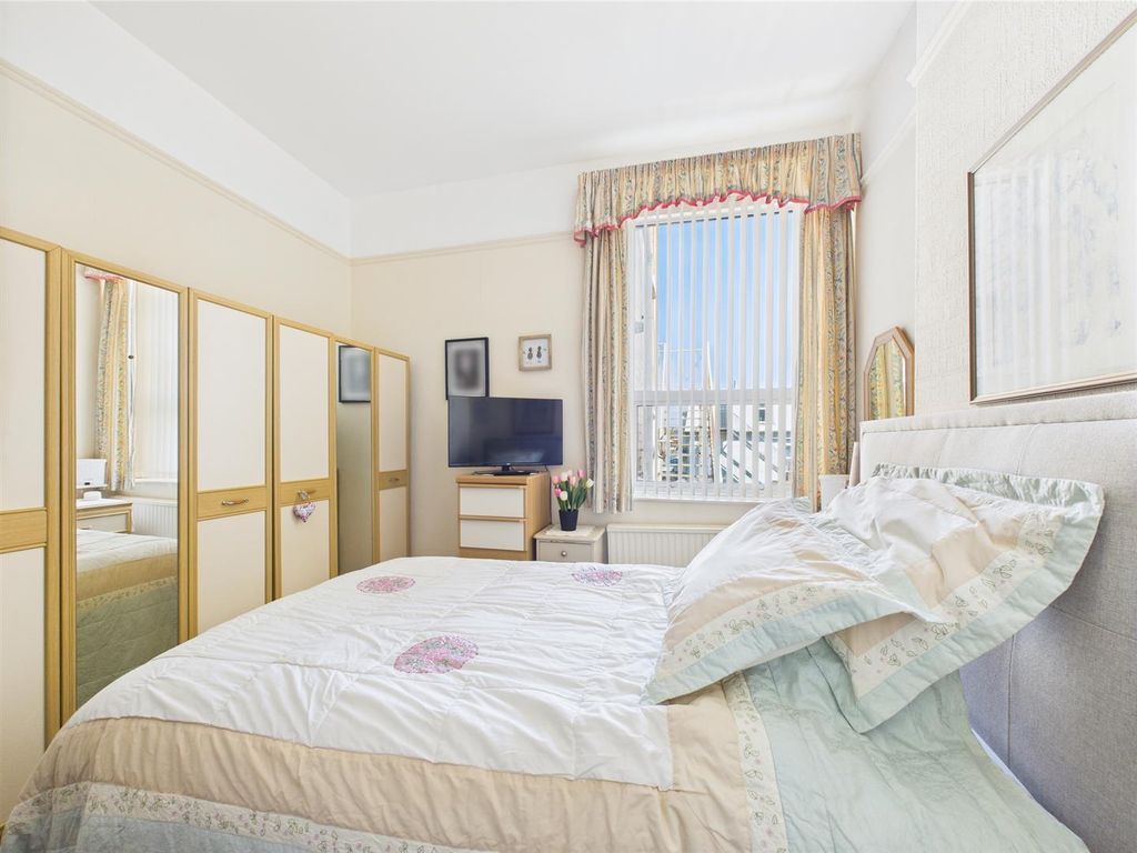 Additional image 12 of 2 bed flat for saleEsplanade, Porthcawl CF36
