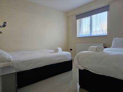 Additional image 4 of 3 Bed Semi-Detached House, Christchurch Close, B15, N1 7GU