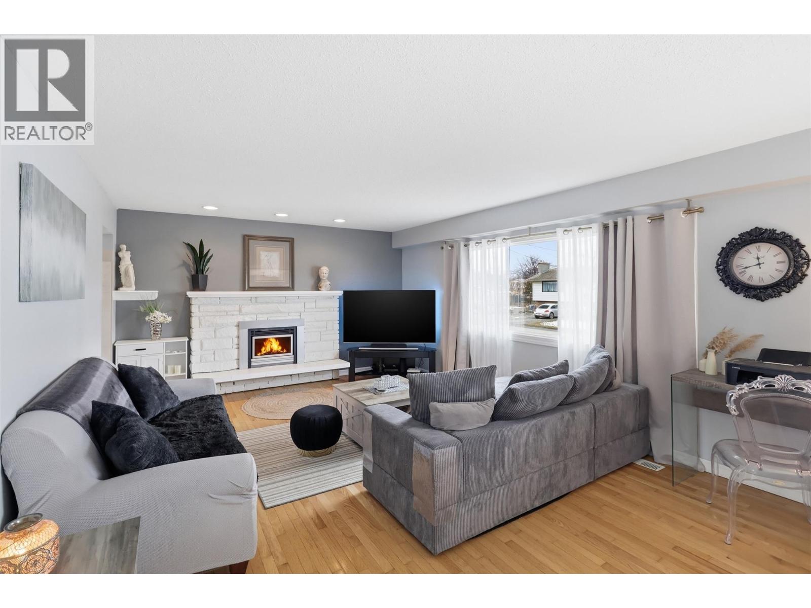 Additional image 4 of 2460 Briarwood Avenue, Kamloops, BC, V2B4Z9