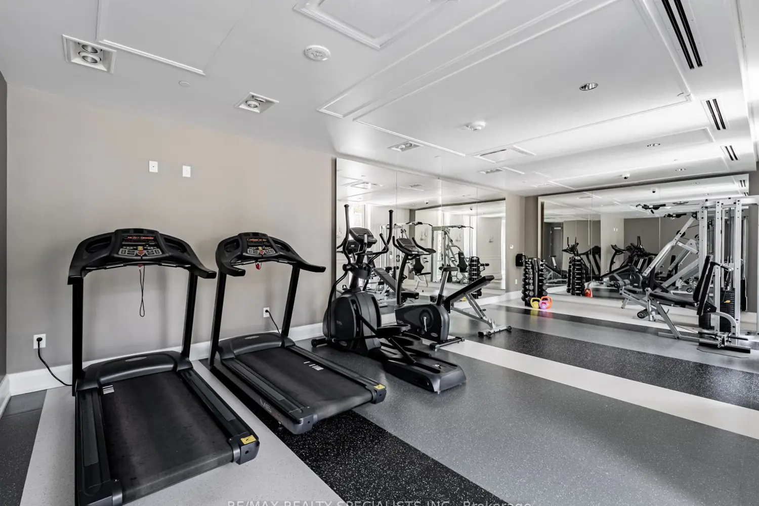 Additional image 17 of 42 Mill Street 208