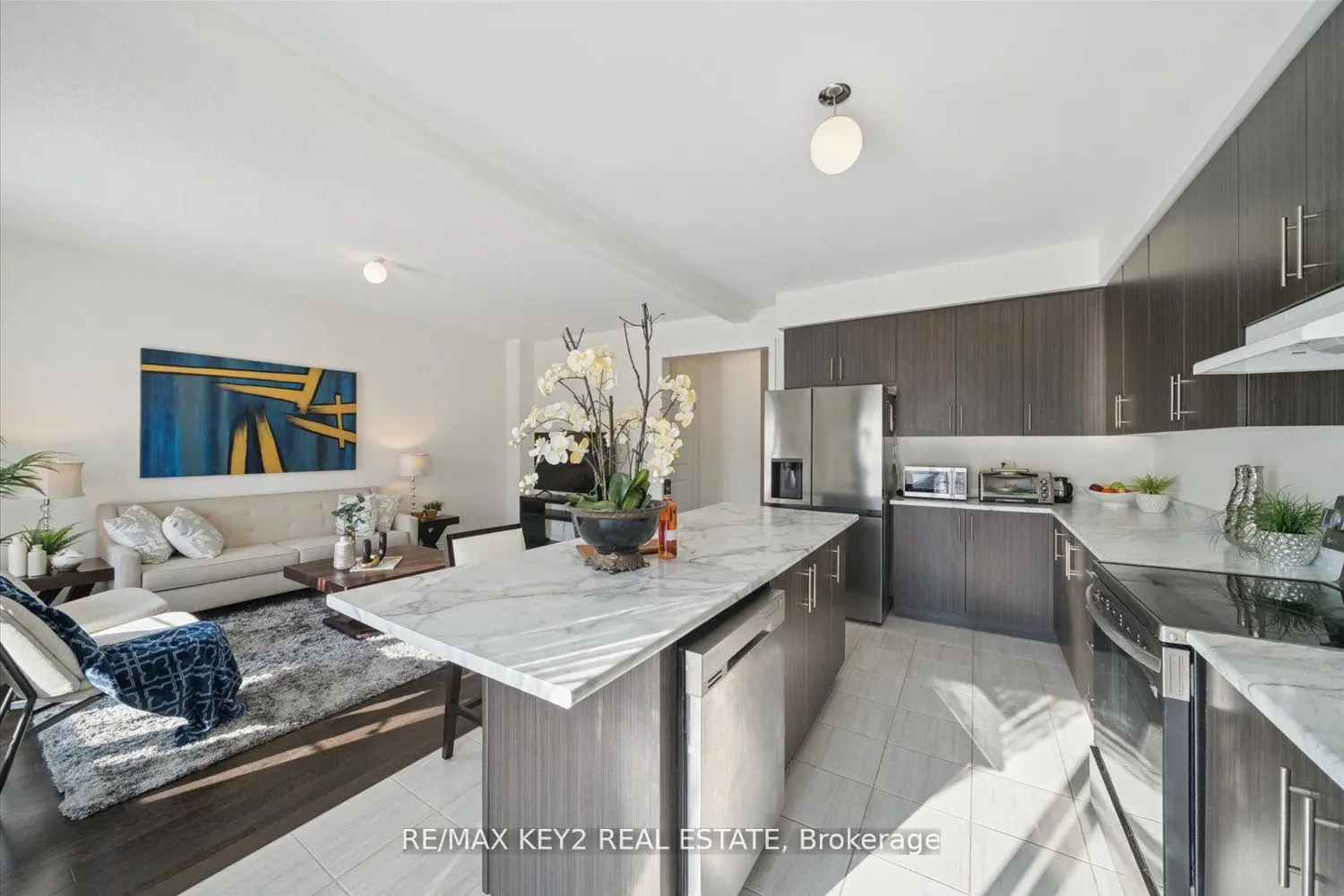 Additional image 11 of 1129 Cameo Street