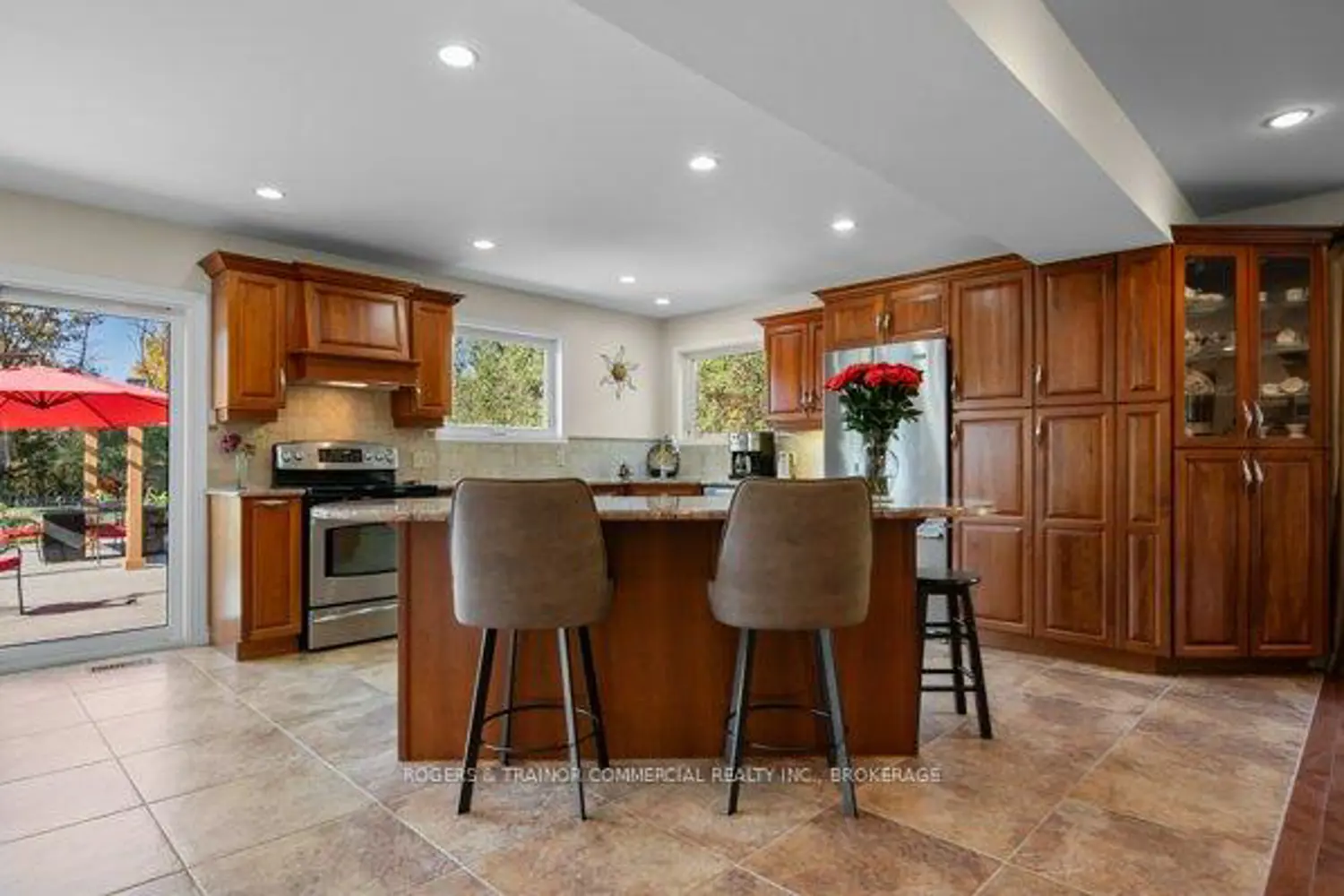 Additional image 5 of 1110 Italia Lane