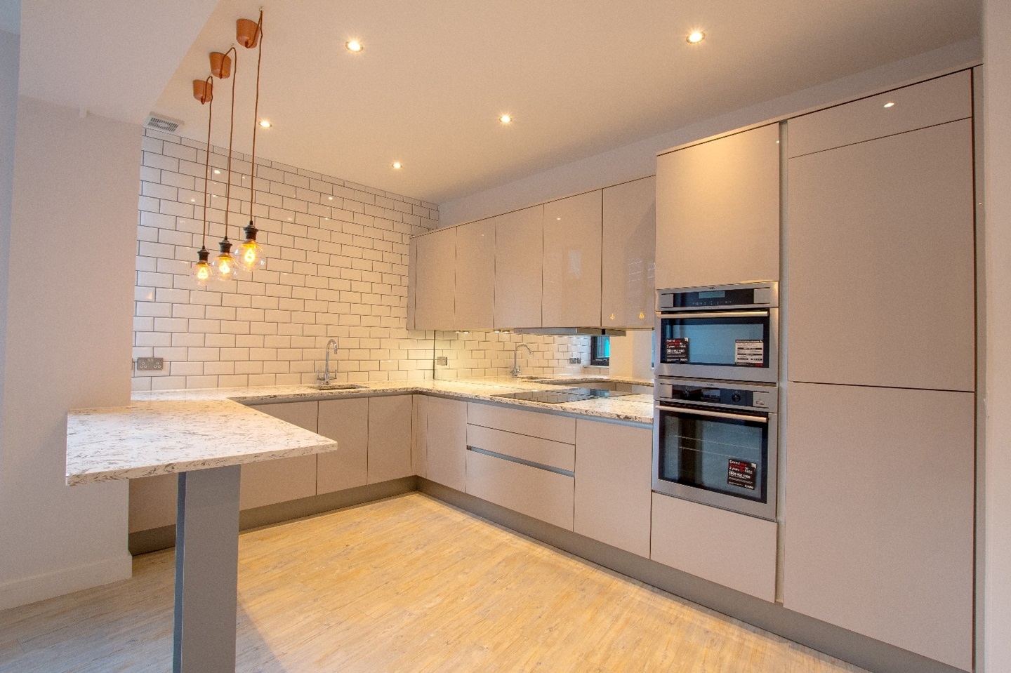 2 Bed Flat, Back Piccadilly, M1, N1 7GU