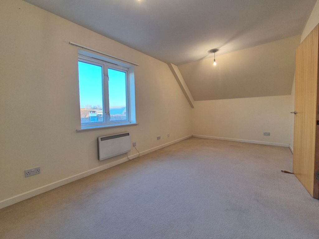 Additional image 21 of 4 bed penthouse for saleNeptune Square, Ipswich IP4