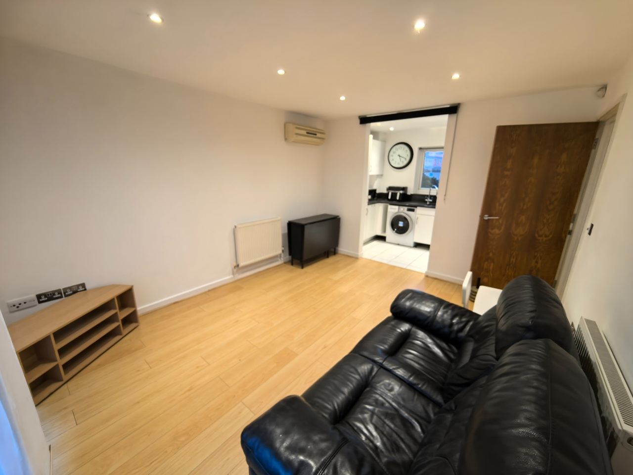 Additional image 2 of 1 Bed Flat, Calypso Crescent, SE15, N1 7GU