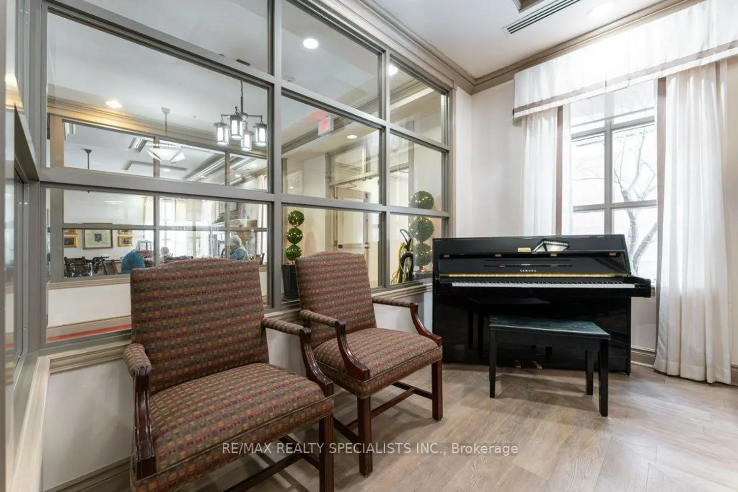 Additional image 8 of 100 Burloak Drive 2207