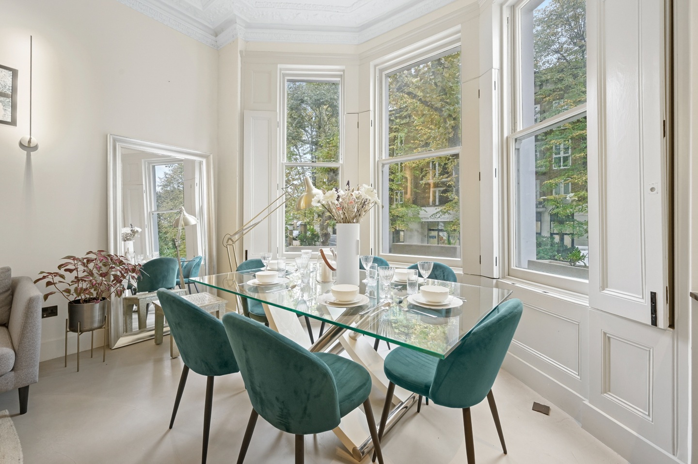 Additional image 9 of 2 Bed Flat, Russell Road, W14, N1 7GU