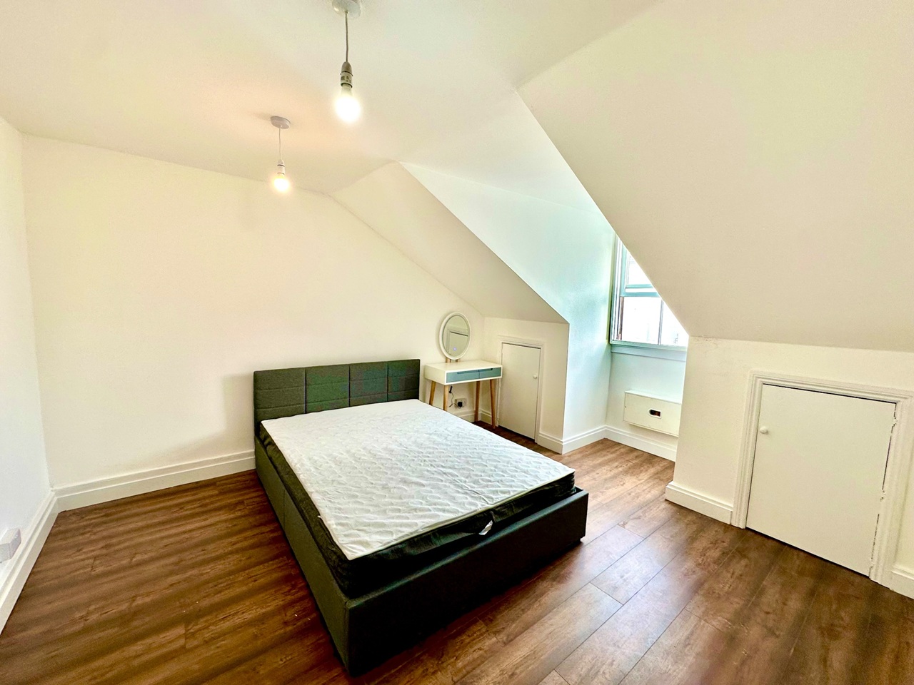 Additional image 7 of 1 Bed Flat, Russell Gardens, W14, N1 7GU