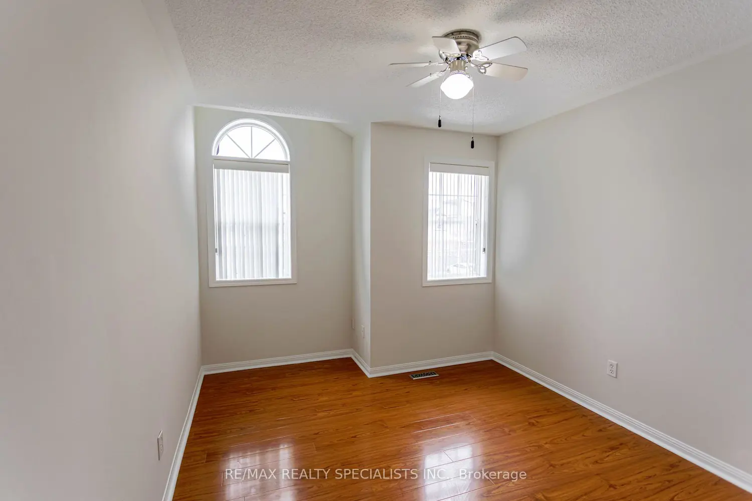 Additional image 16 of 511 Collis Court