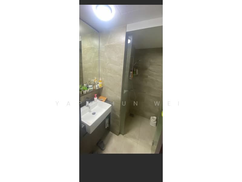 Additional image 2 of 49 Hougang Avenue 7
