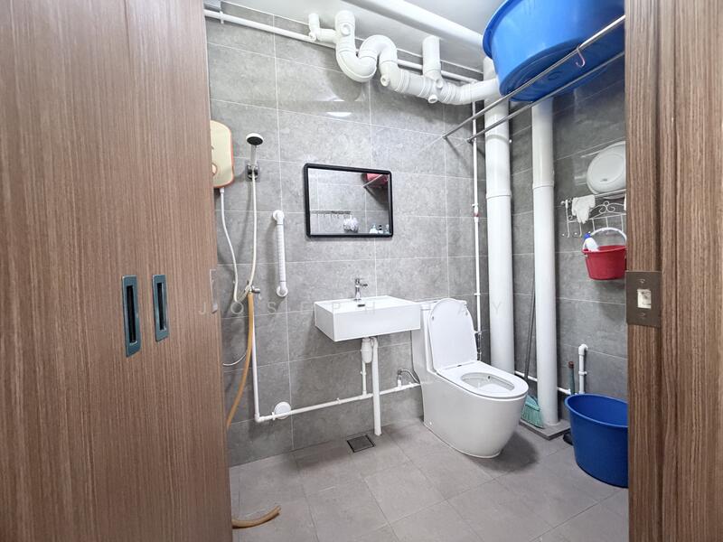 Additional image 4 of 157 Yung Loh Road