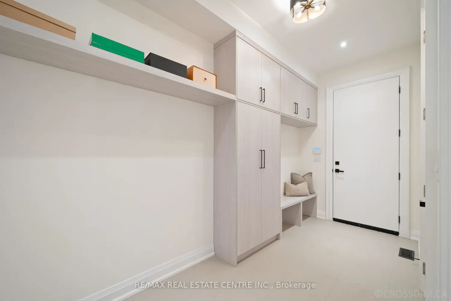 Additional image 17 of 1065 Rebecca Street