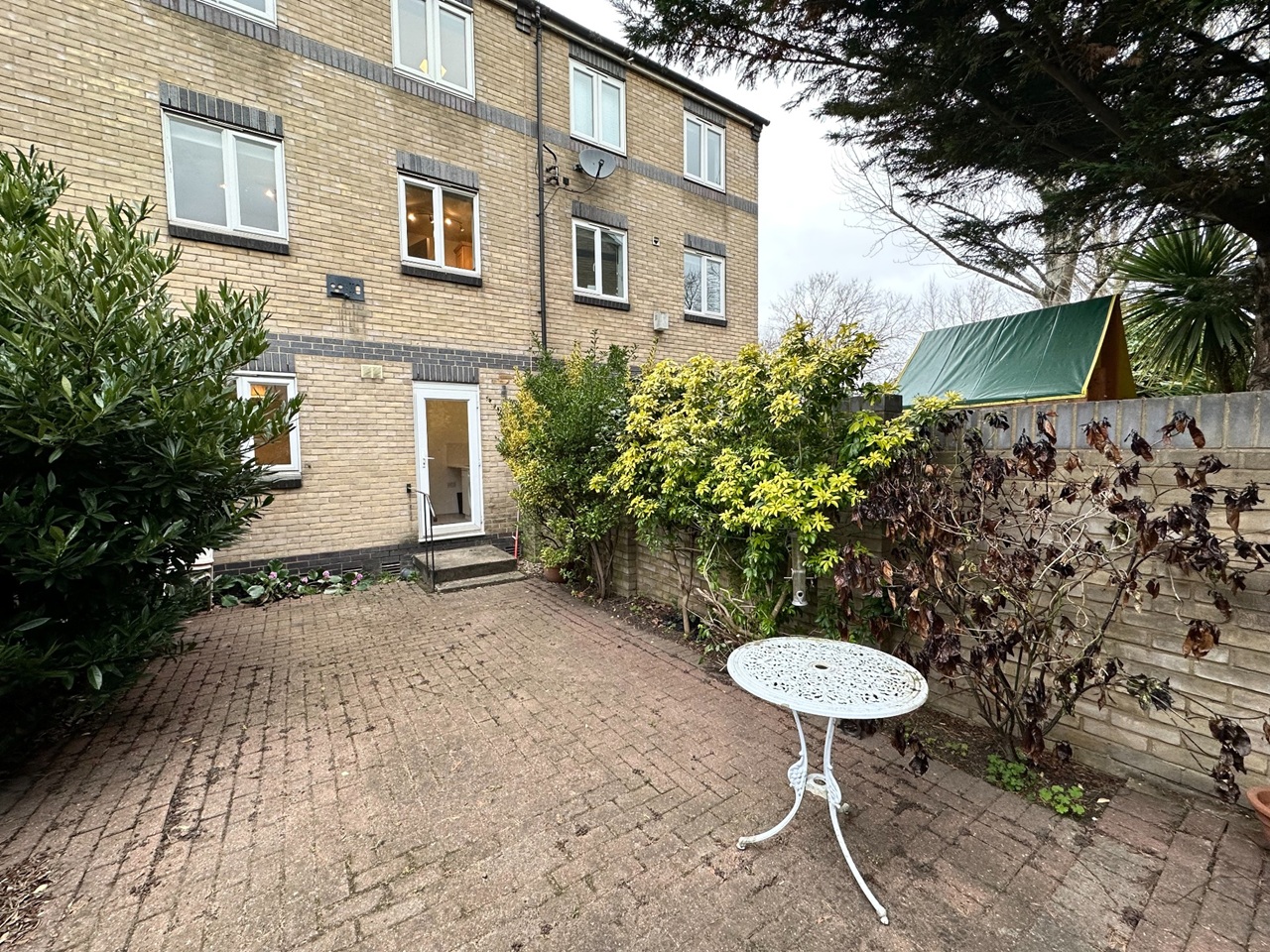 Additional image 7 of Room in a Shared House, Bray Crescent, SE16, N1 7GU