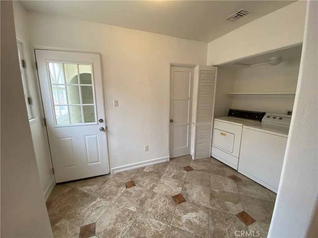 Additional image 76 of 1028 S Crescent Heights Boulevard, Los Angeles, CA 90035