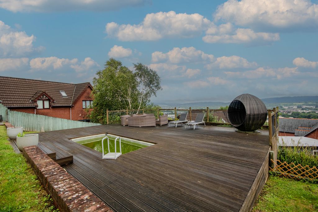 Additional image 29 of 6 bed detached house for saleClos Maes Mawr, Caerphilly CF83