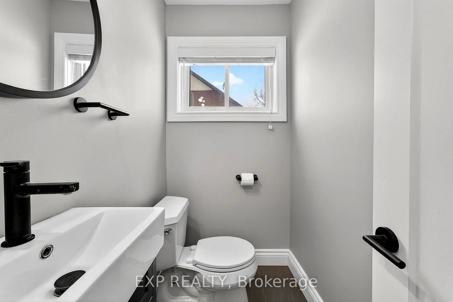 Additional image 8 of 266 Bleecker Avenue