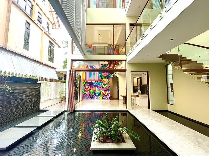 Beautiful 3.5 Storey Designer Detached House in Kembangan