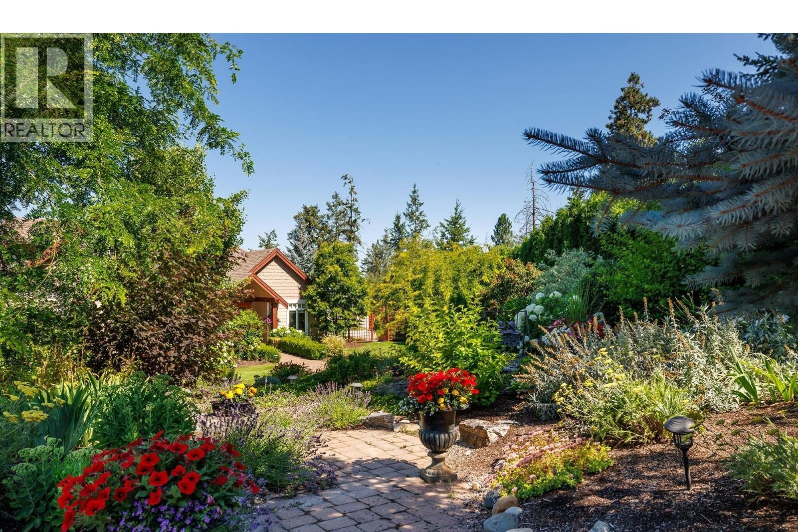 Additional image 8 of 3672 Luxmoore Road, Kelowna, BC, V1W4C7