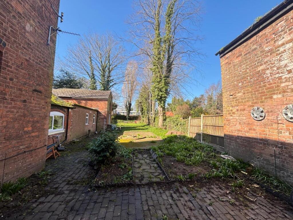 Additional image 7 of Gravelly Hill North