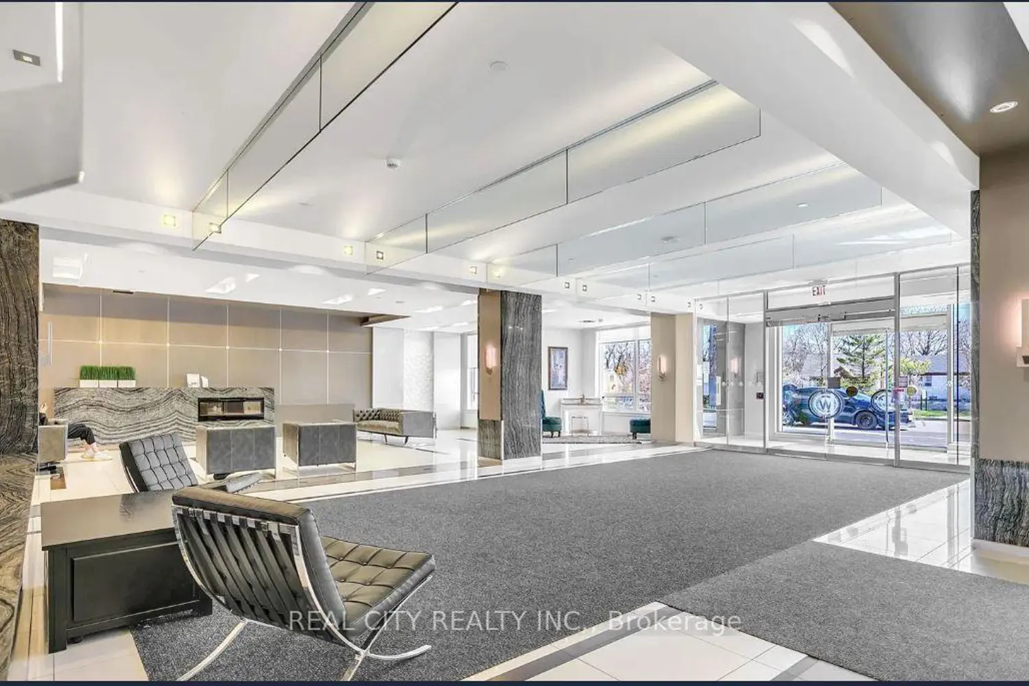 Additional image 3 of 7167 Yonge Street 407