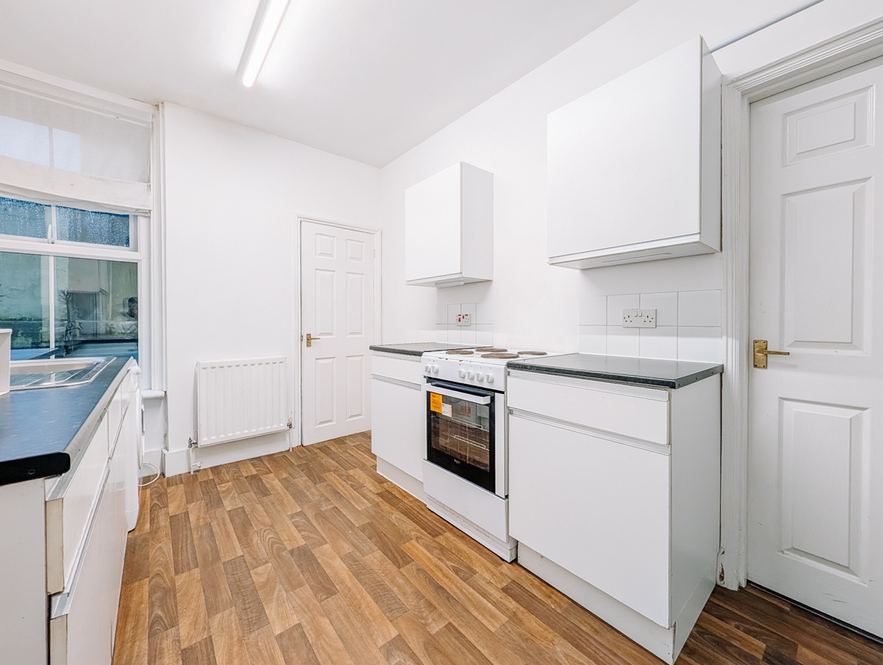 Additional image 2 of 1 Bed Flat, Temple St, E2, N1 7GU