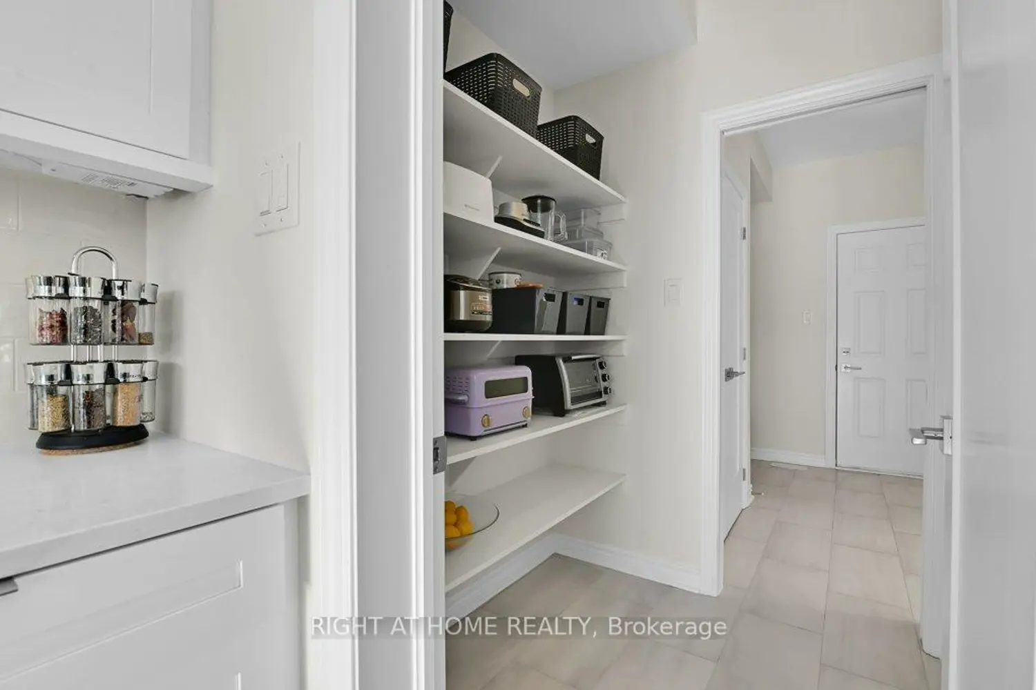 Additional image 9 of 609 Enclave Lane