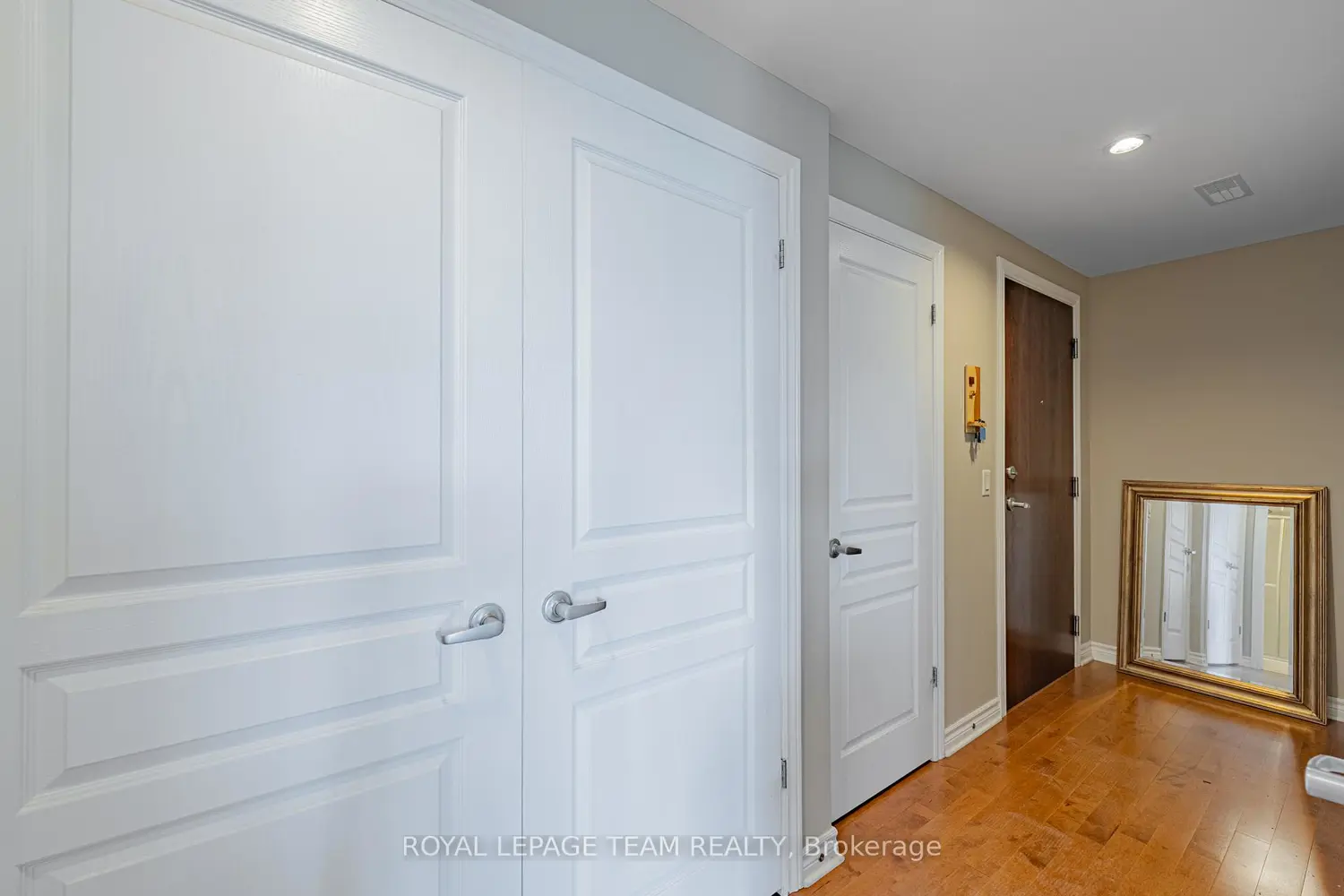 Additional image 9 of 805 Beauparc Private 304