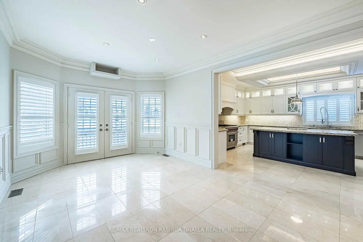 Additional image 4 of 98 Ner Israel Drive