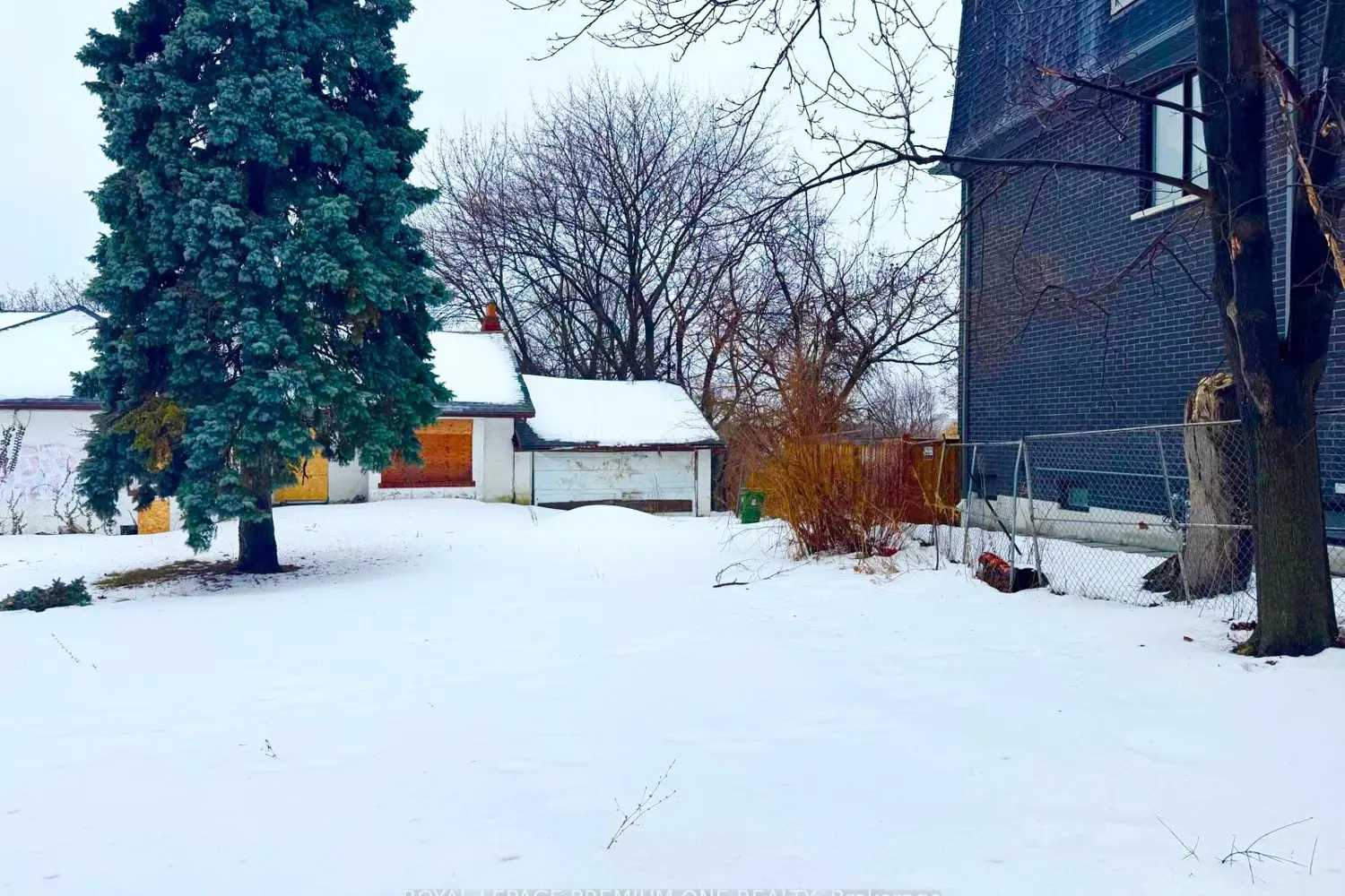 Additional image 2 of 2986 Weston Road