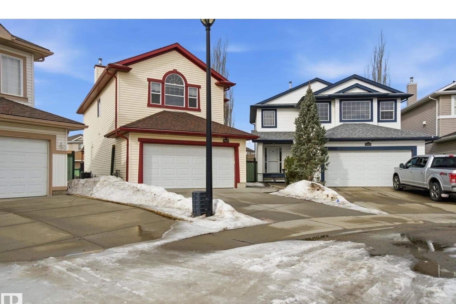 Additional image 8 of 21039 92 Avenue NW, Edmonton, AB, T5T6X2