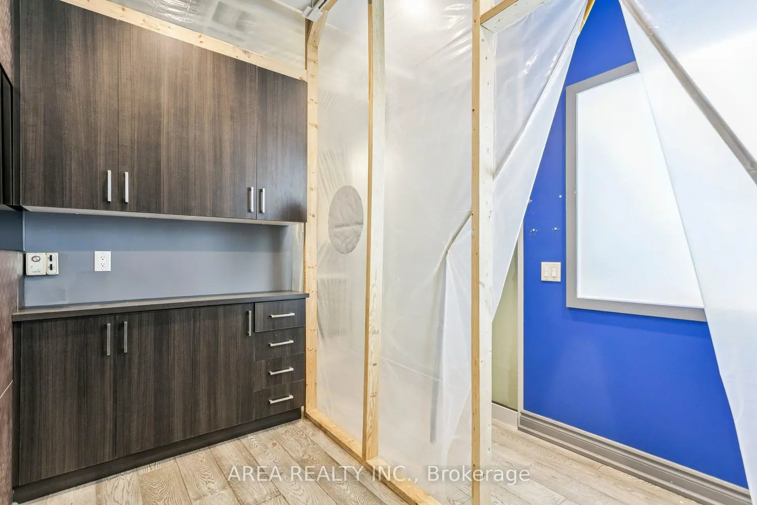 Additional image 14 of 101 Mccaul Street