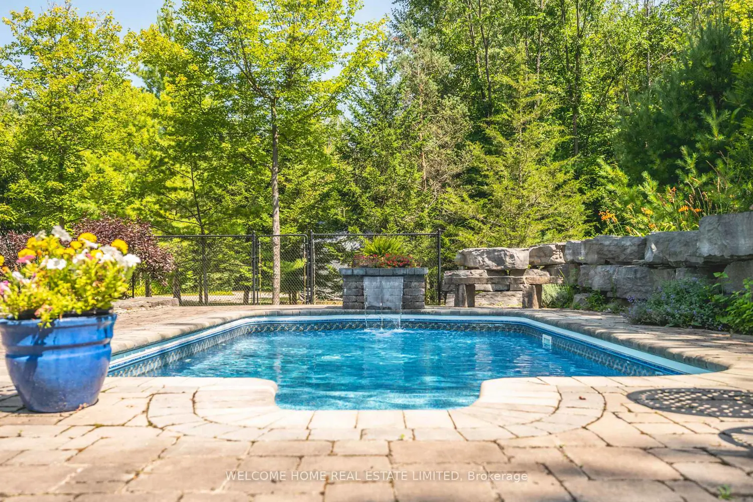 Additional image 17 of 8071 4Th Line