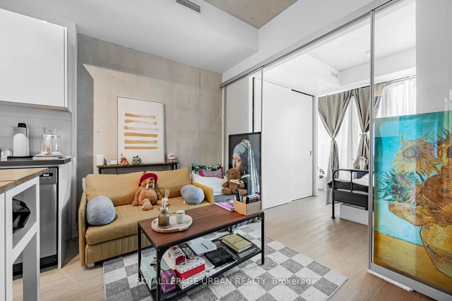 Additional image 9 of 195 Mccaul Street 521