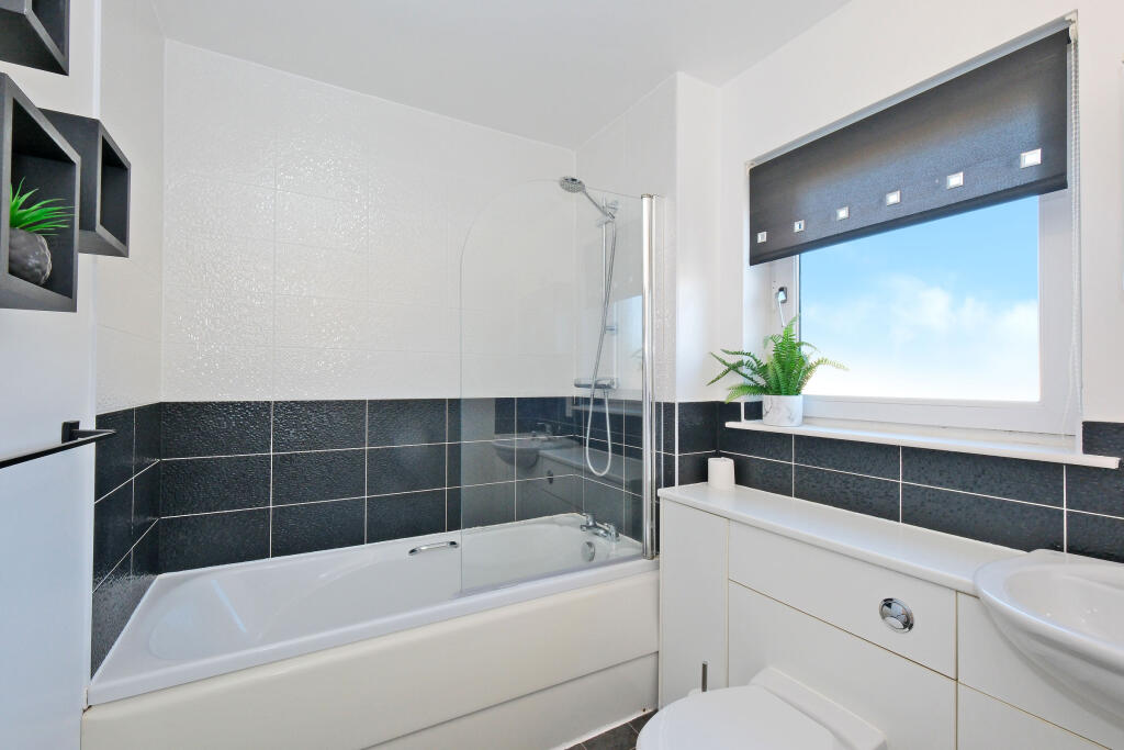 Additional image 12 of 64H Goodhope Park, Stoneywood, AB21