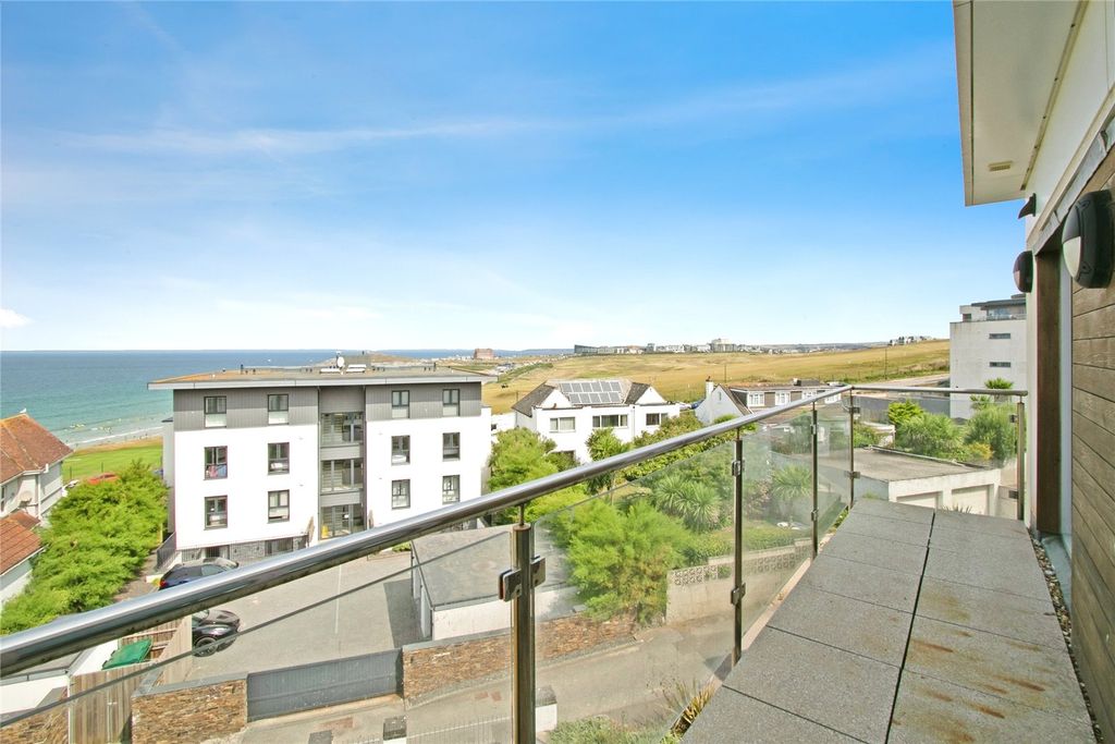 Additional image 21 of 3 bed flat for salePentire Avenue, Pentire, Newquay, Cornwall TR7