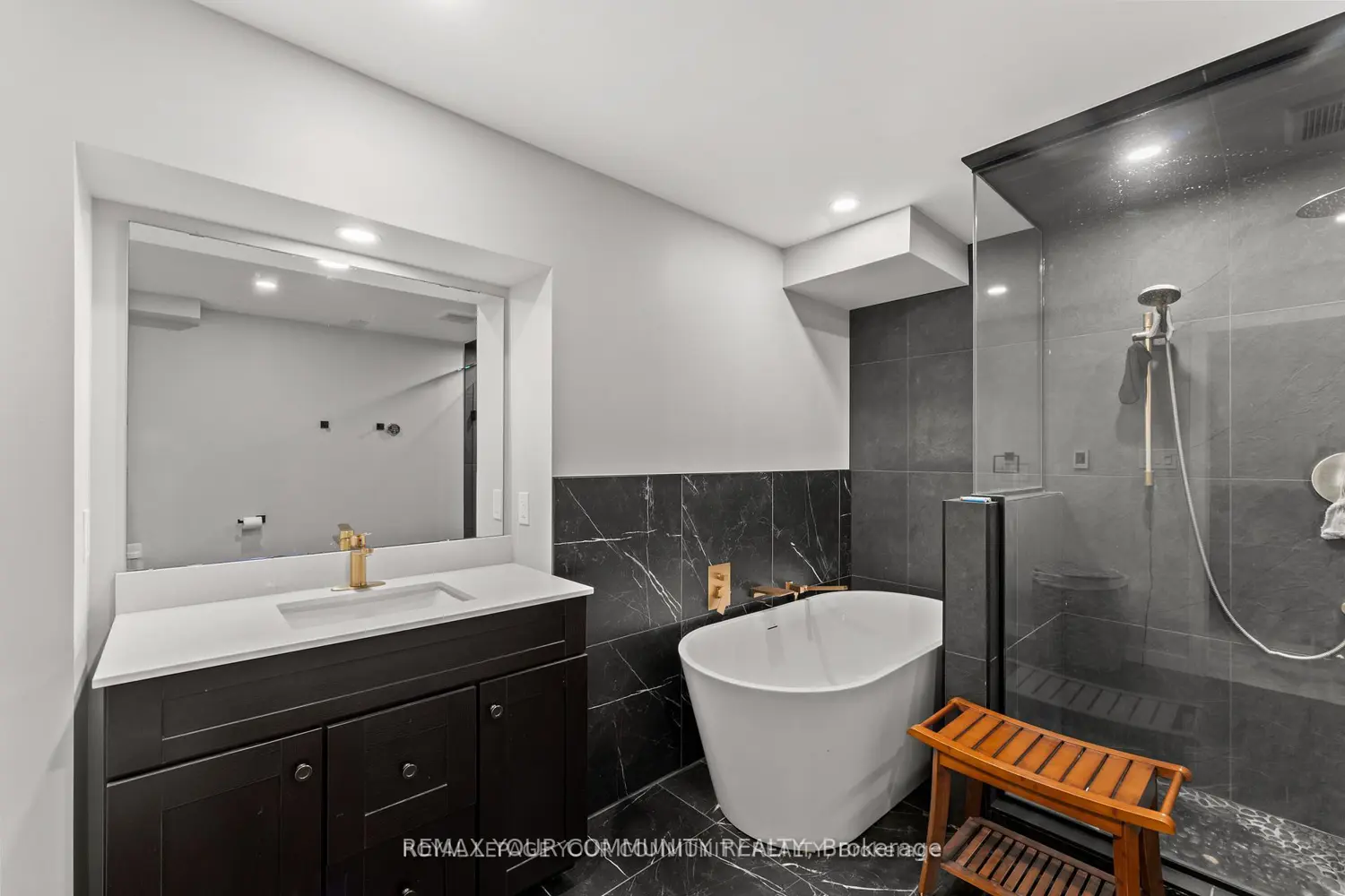 Additional image 13 of 1645 Acorn Lane