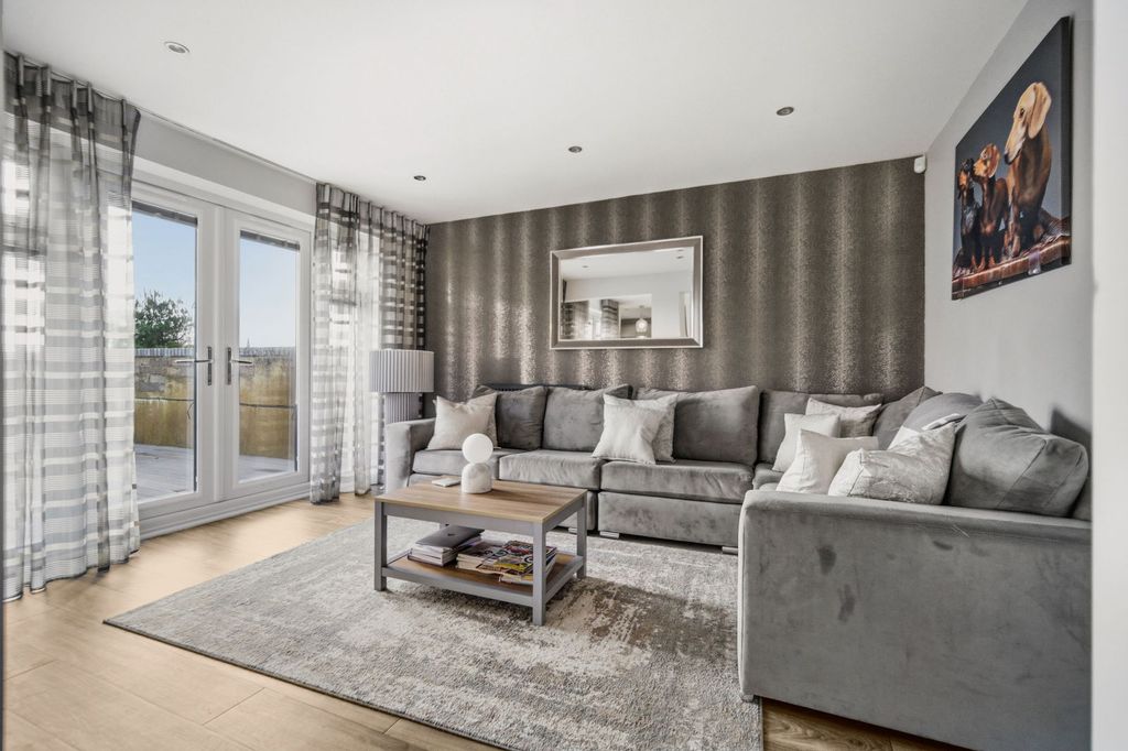 Additional image 12 of 5 bed detached house for saleChannel View, Ogmore-By-Sea, Bridgend CF32