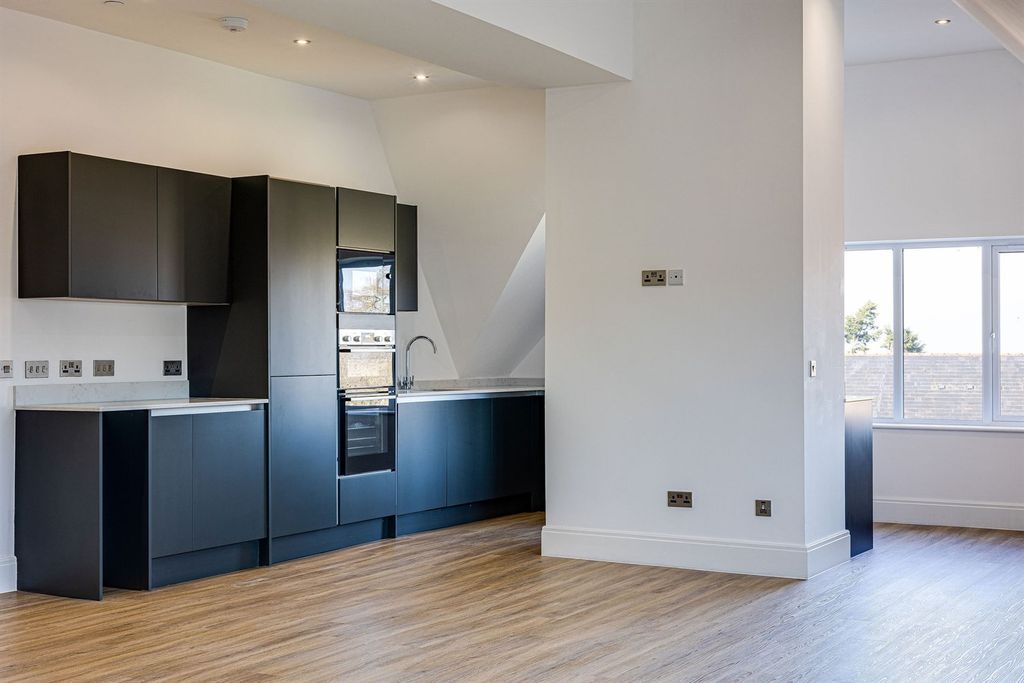 Additional image 13 of 3 bed flat for saleFerma Lane, Great Barrow CH3